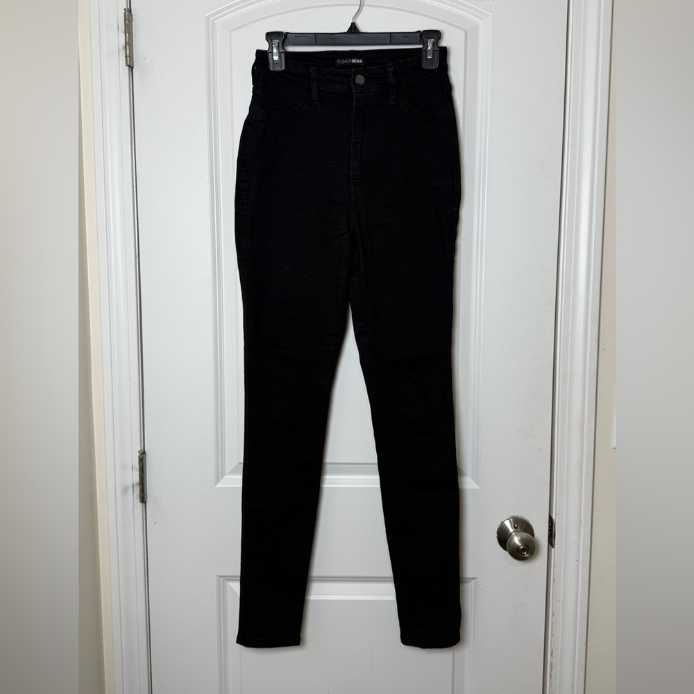 Fashion nova high rise skinny